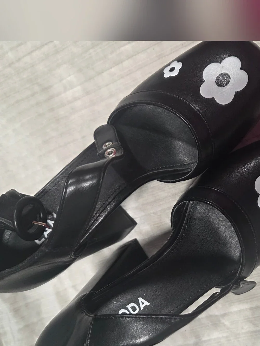 Lamoda Black Platform Mary Jane Heels with White Floral Appliqué